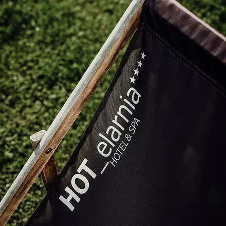 Hot伊拉尼亚酒店及水疗中心